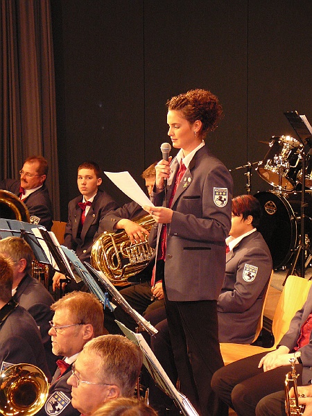 09 04 04 Fruehjahrskonzert MVB (35).JPG